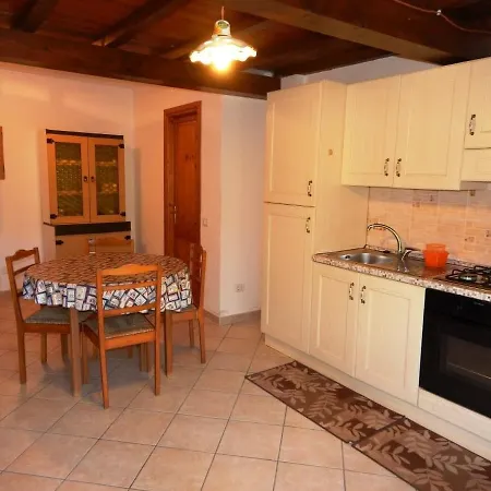 Locazione Turistica Piedi Nell'acqua 4 Apartment *
